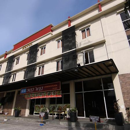 Oyo 110 Asiatel Hotel Pasay Extérieur photo