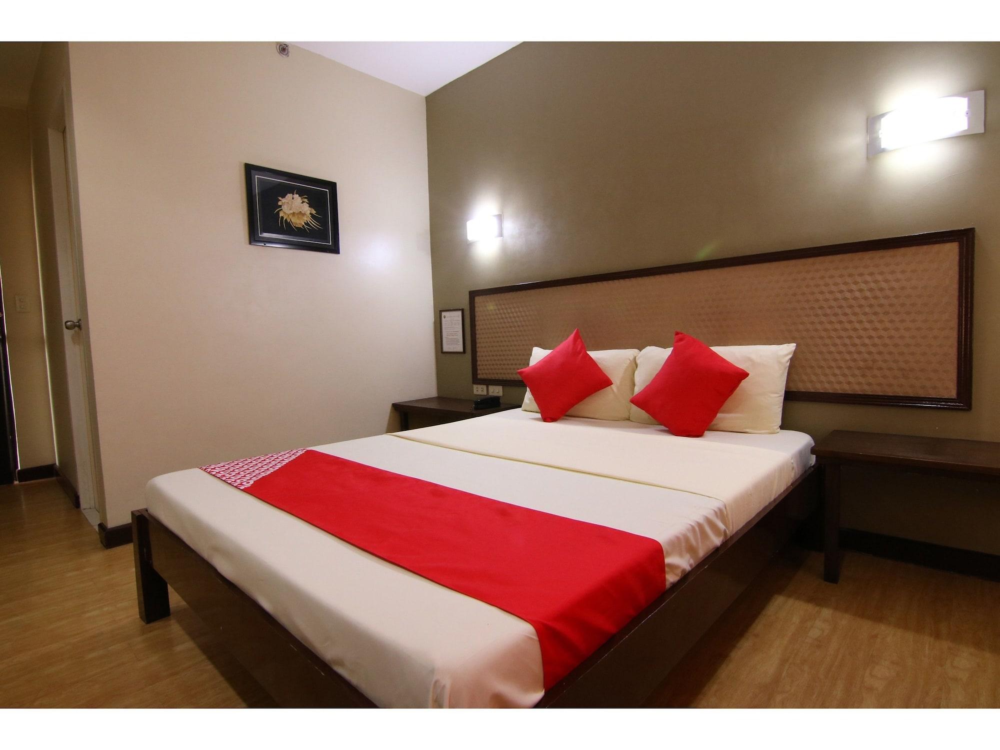 Oyo 110 Asiatel Hotel Pasay Extérieur photo
