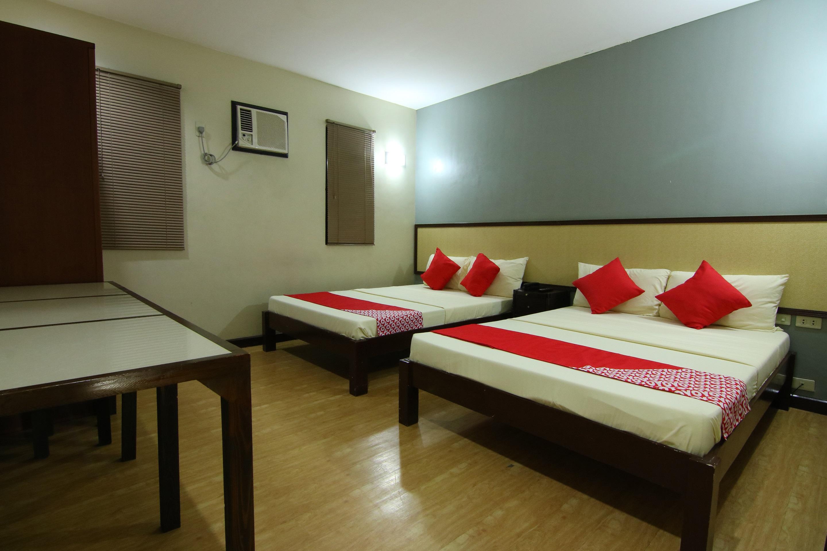 Oyo 110 Asiatel Hotel Pasay Extérieur photo