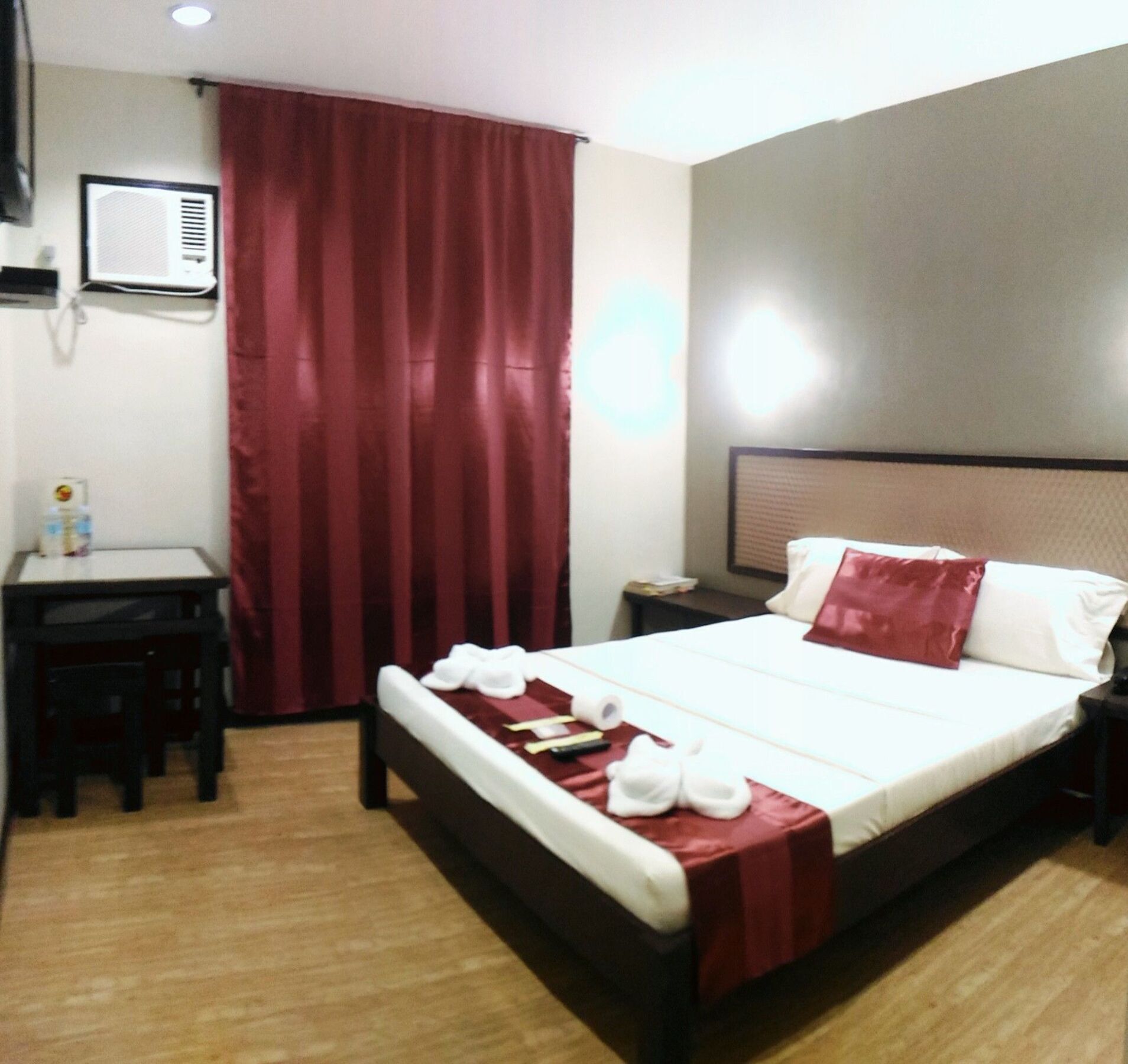Oyo 110 Asiatel Hotel Pasay Extérieur photo